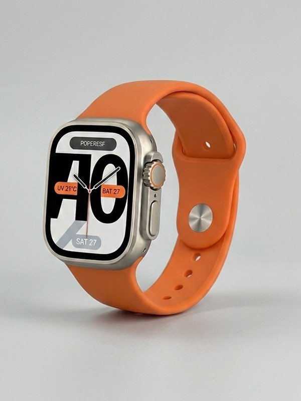 i20 Ultra 3 Max Suit 10-in-1 box featuring watch, earphones, and straps.