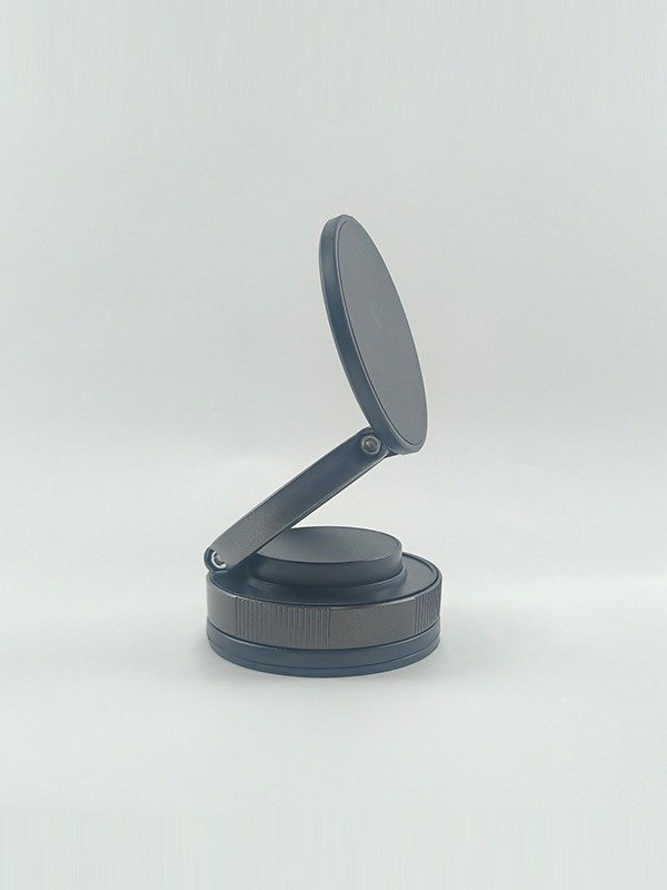 Multi-Surface Magnetic Mount