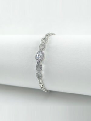 1-6.jpg Xuping | Eternal Oval Infinity Pavé Bracelet