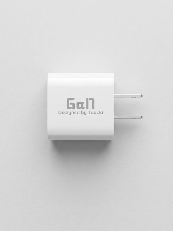 Toocki 25W USB-C GaN Fast Charger – Compact PD Adapter for Galaxy & Android (White)