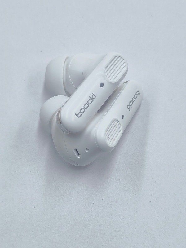 Toocki Wireless Earbuds with Noise Cancellation – Bluetooth 5.4 In-Ear Headset (White)