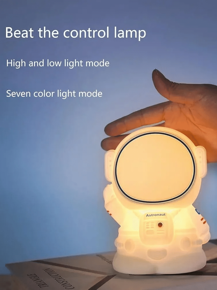 Astronaut Night Light – Soft Silicone Color-Changing Touch Lamp, USB Rechargeable